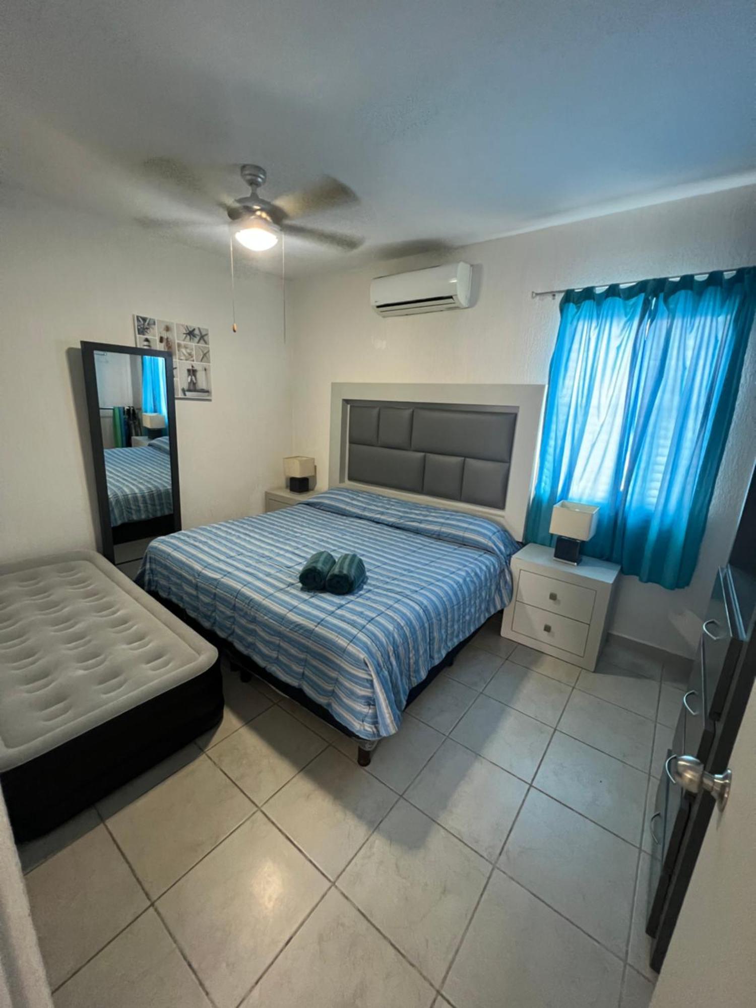 Appartamento Departamento Blue Vacacional Playa del Carmen Esterno foto